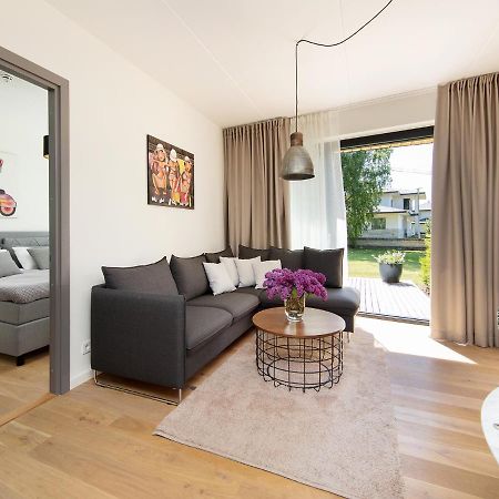 One Apartments Пярну Екстериор снимка
